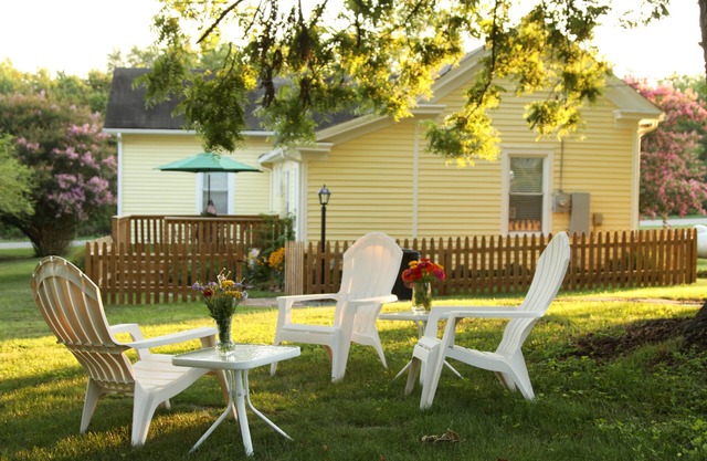 Hikers Nest At Pilot Mountain