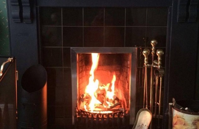 Hillcrest House Bed & Breakfast