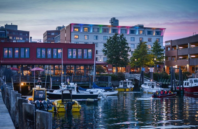 Hilton Garden Inn Portland Downtown Waterfront