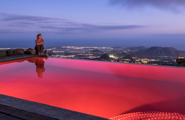 Historic Canarian House, Private Heated Pool, BBQ, WIFI + Stunning Ocean Views