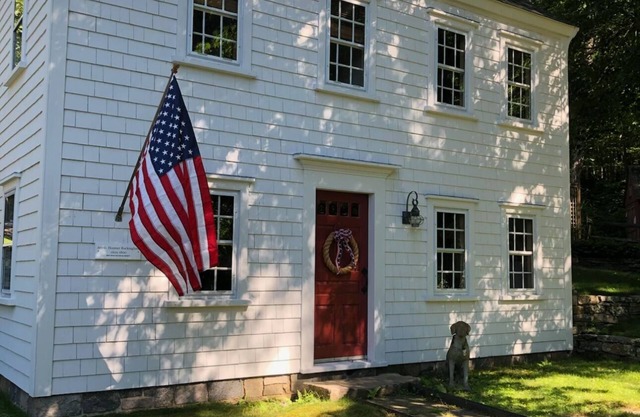 Historic cottage in Deep River, CT