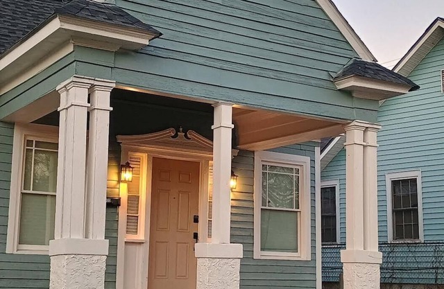 Historic Downtown - Tuck'd Inn Macon GA