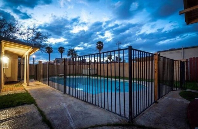 HISTORIC HOUSE IN CENTRAL DOWNTOWN PHOENIX