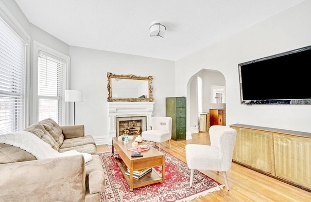 Historic Private Getaway Near Downtown Buffalo!