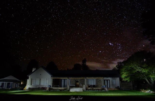 Hlogoma Mountain Lodge