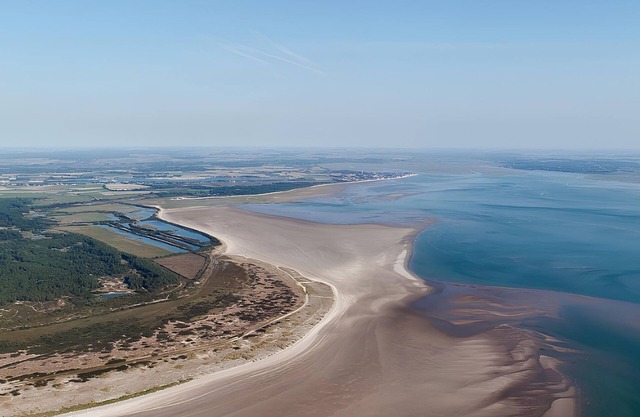 Holiday Home 'Gite En Baie De Somme' with Private Terrace, Private Garden and Wi-Fi