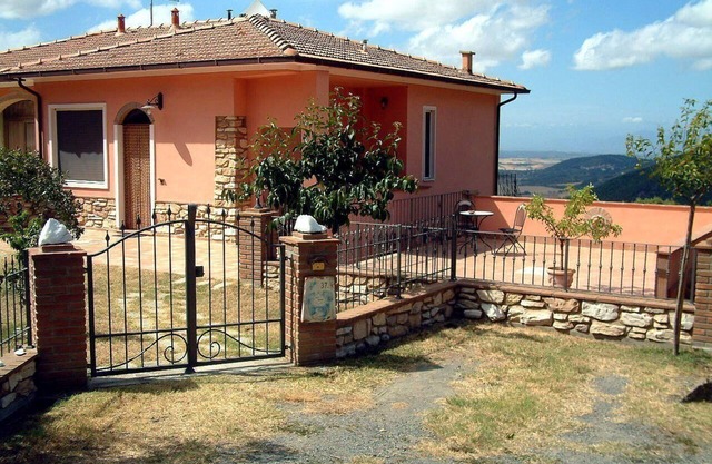 Holiday apartment Castellina Marittima for 1 - 5 persons with 2 bedrooms - Twin house