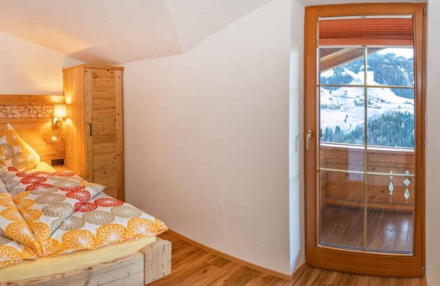 Holiday apartment with panoramic view to Zillertal