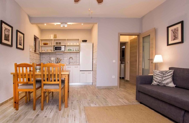 Holiday apartment 500 m from the sea