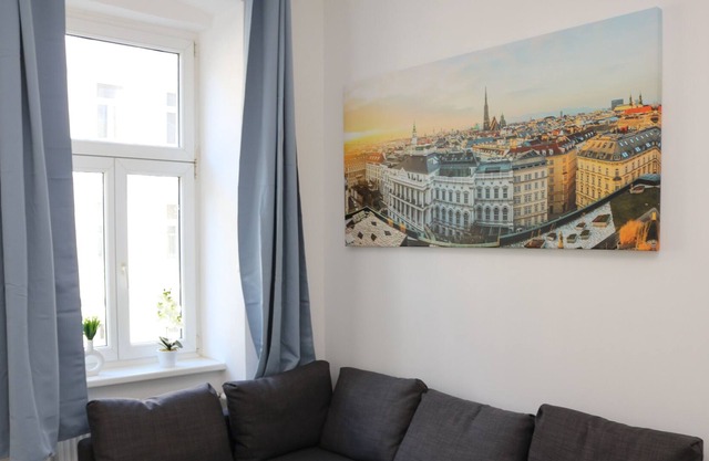 Holiday Apartment "Big and New - Near Centre" with Wi-Fi