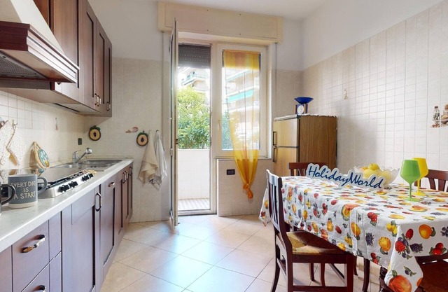 Holiday apartment Genova for 1 - 4 persons with 2 bedrooms - Holiday apartment in one or multi-famil