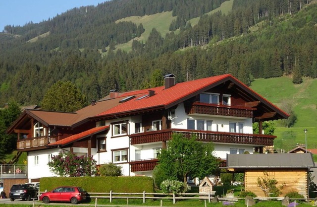 Holiday apartment Hörnerblick