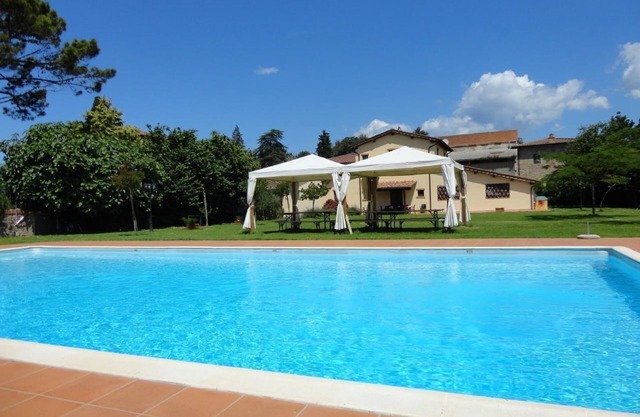 Holiday apartment Laterina for 1 - 5 persons with 1 bedroom - Farmhouse