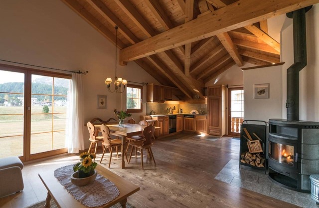 Holiday apartment Maloja for 1 - 4 persons with 2 bedrooms - Holiday apartment