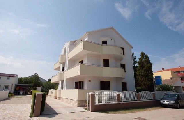 Holiday apartment mit Balkon und Grill
