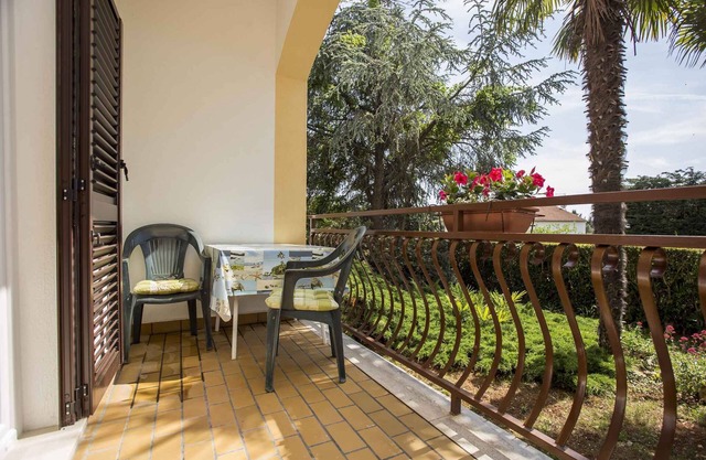 Holiday apartment mit Terrasse