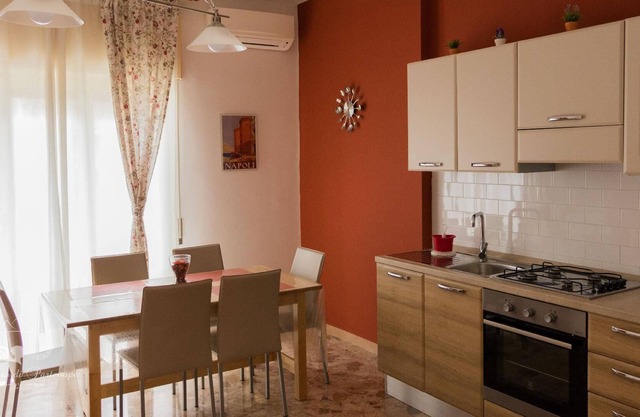 Holiday apartment Naples for 1 - 6 persons with 2 bedrooms - Holiday apartment in one or multi-famil