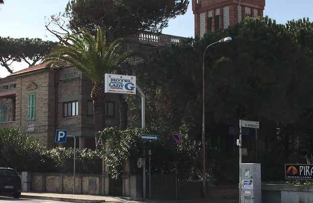 Holiday apartment Tortoreto for 1 - 6 persons with 2 bedrooms - Holiday apartment