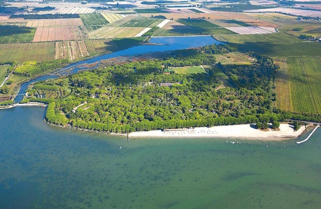 Holiday flat with air conditioning in the Belvedere holiday complex in Grado