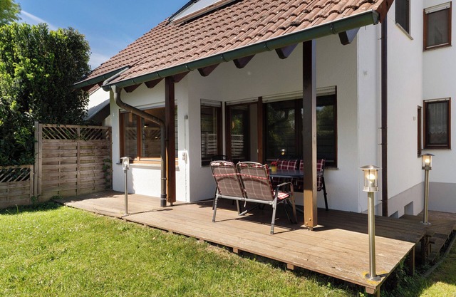 Holiday Home '110qm, 4 Schlafzimmer' with Private Terrace, Private Garden and Wi-Fi