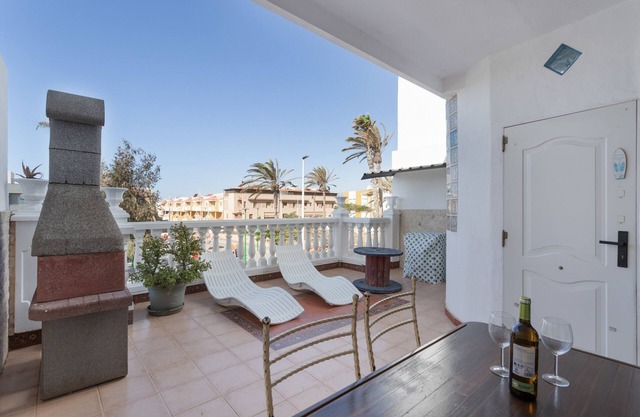 Holiday Home 'Apartamento Fani N1' with Private Terrace, Wi-Fi and Air Conditioning