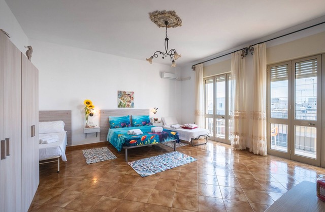 Holiday Home 'Azzurro Luxury Room Controvento' with Sea View, Wi-Fi and Air Conditioning