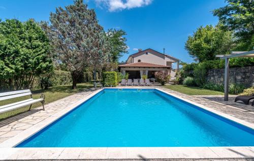 Holiday Home Cerovlje Ii