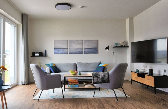 Holiday Home 'Christa' with Lake View, Private Terrace and Wi-Fi