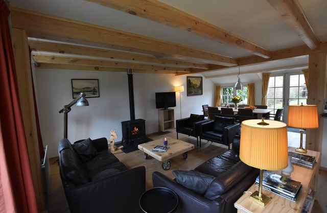 Holiday Home in Nieuwvliet near Beach