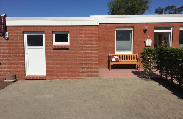 Holiday Home 'In Strandnähe' with Private Terrace, Private Garden and Wi-Fi