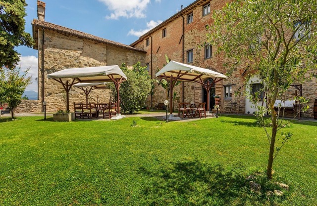 Holiday Home in Umbria near Renaissance Castle