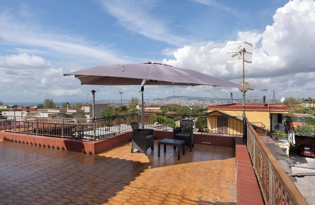 Holiday Home 'La Casa Di Giulia' with Sea View, Wi-Fi and Air Conditioning