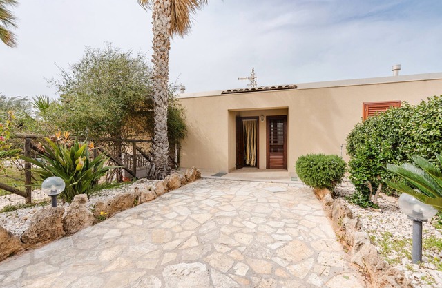 Holiday Home 'Marettimo Cornino' with Sea View, Wi-Fi and Air Conditioning
