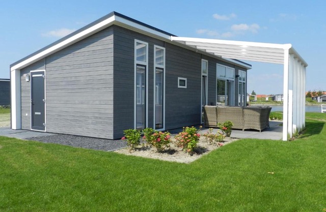 Holiday Home Ruisweg 18A by Interhome