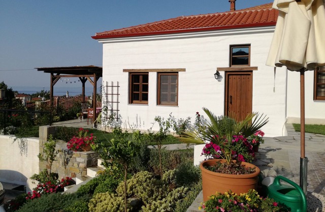 Holiday home with panoramic views for 5 persons - in the village by the sea - Nikiti / Chalkidiki