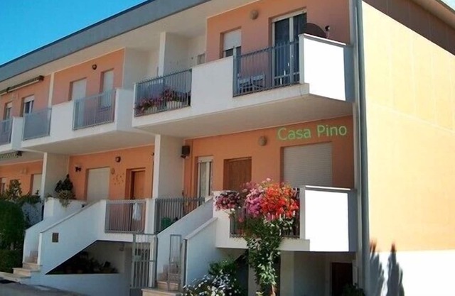 Holiday house, a few steps to beach, pets welcome