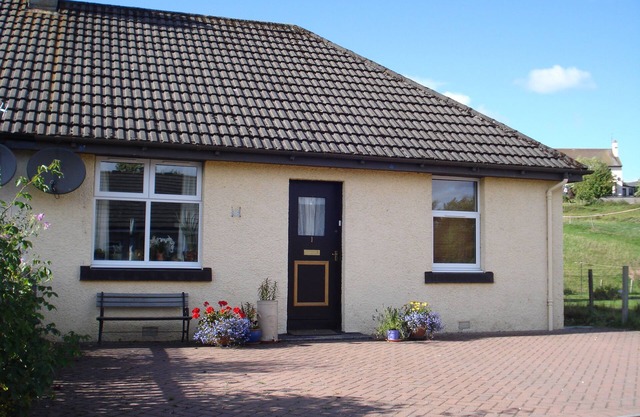 Holiday House Newtonmore sleeps 2