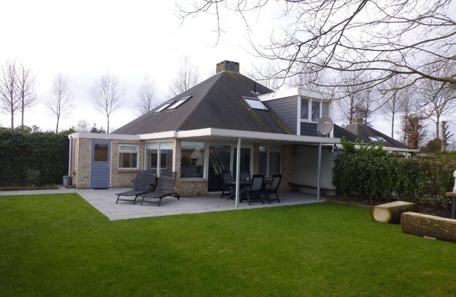 Holiday house Sint Maartensdijk for 1 - 5 persons with 2 bedrooms - Holiday house
