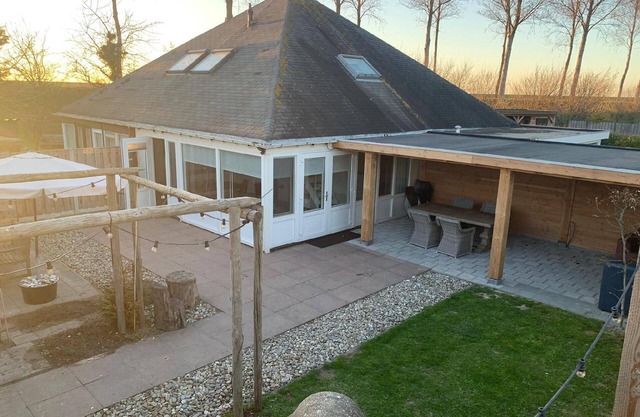 Holiday house Stavenisse for 1 - 6 persons with 2 bedrooms - Holiday house