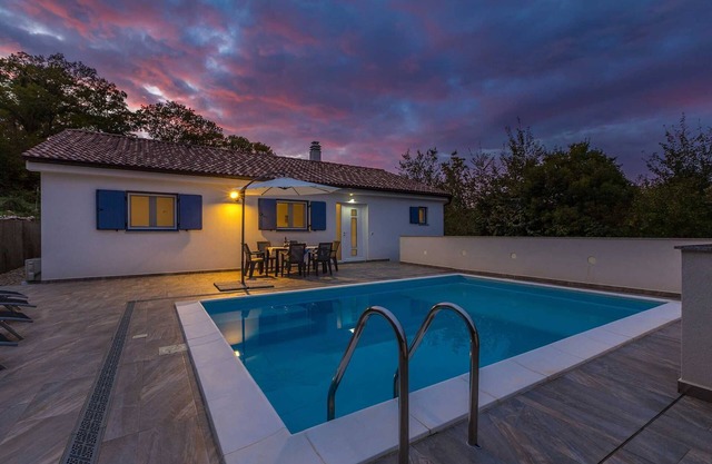 Holiday house Tranquility with private pool