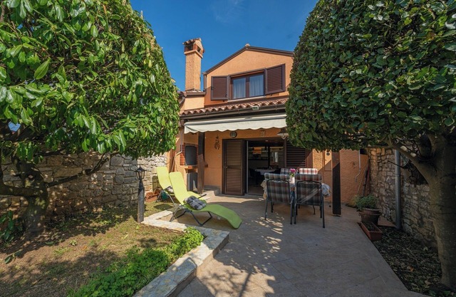 Holiday house Vesna * fenced garden, terrace with BBQ, free WiFi