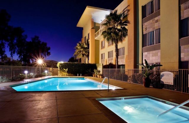 Holiday Inn Express Fremont-Milpitas Central by IHG