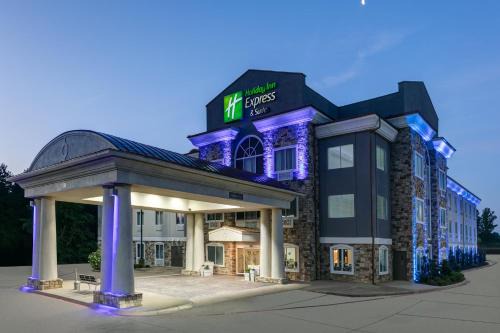 Holiday Inn Express Hotel & Suites Marshall by IHG