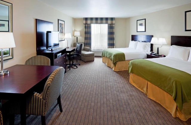 Holiday Inn Express & Suites Syracuse North - Airport Area by IHG