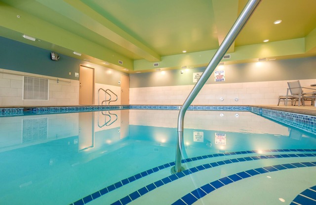 Holiday Inn Express & Suites Eagan - Minneapolis Area by IHG