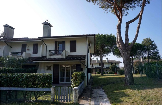 Holiday apartment Holiday village with swimming pool and tennis court