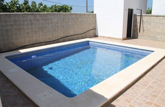 Holiday villa with private pool and BBQ