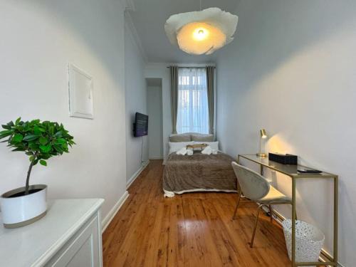 HolidayHome Apartments l Luxury Private Room in Prenzlauer Berg