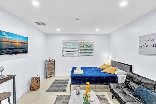 Hollywood Large Studio Close To Beach & Casino Lb3