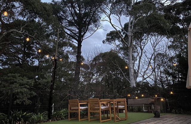 Home among the gum trees, just 15 minutes from city centre